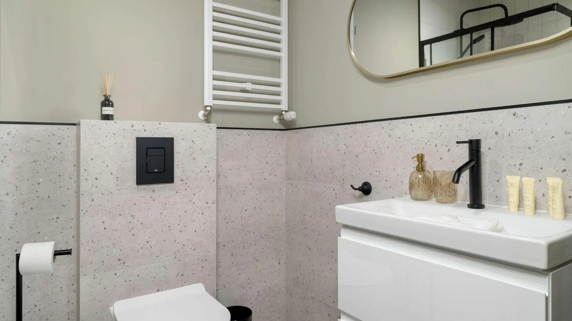 Stylowy Apartament W Poznaniu Balkon & Smarttv By Noclegi Renters ポーランド