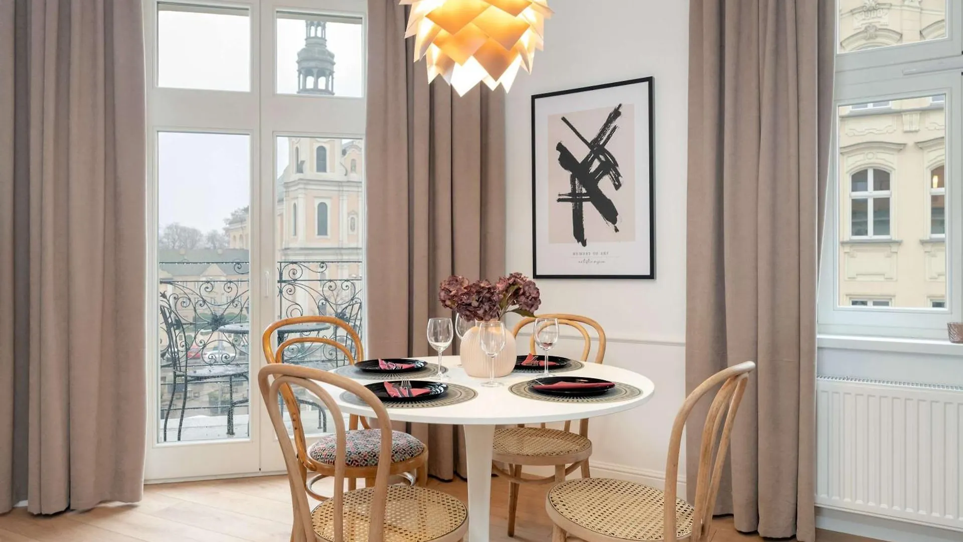 Stylowy Apartament W Poznaniu Balkon & Smarttv By Noclegi Renters アパート ポズナン